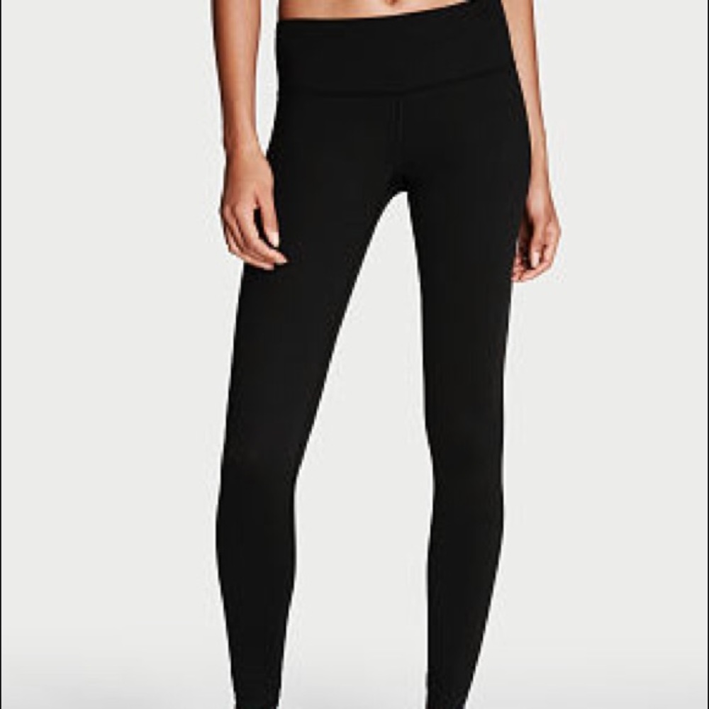 Knockout by Victoria Sport Tight Large